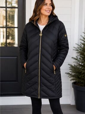 Michael Kors Black Down Quilted Hooded Puffer Coat with Gold Hardware 1X